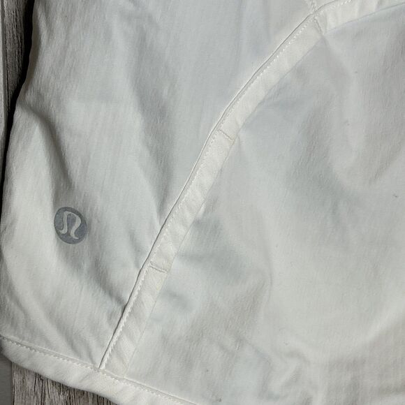 Lululemon Run Times Shorts White Color Lined - Picture 2 of 6